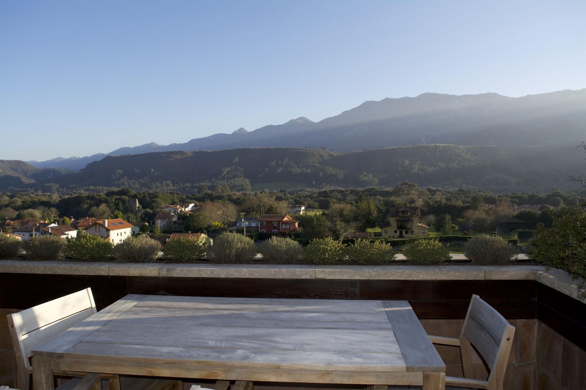 Hotel Balcon De La Cuesta Andrín Εξωτερικό φωτογραφία